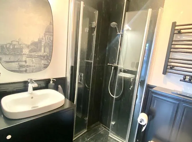 Szafarnia Delux * גדנסק